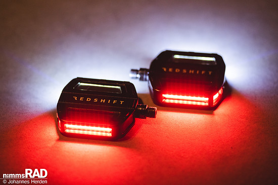 Redshift Arclight: Pedale, die dank vier LED-Modulen die Nacht erhellen sollen