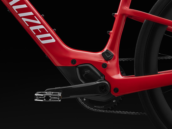 320 Watt und eine Unterstützung bis 45 km/h – damit gilt das S-Racing LTD als S-Pedelec, ohne Versicherung und Nummernschild gehts also nicht auf die deutschen Straßen.