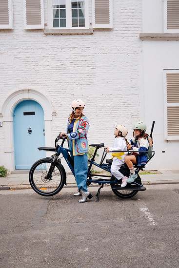 Groß (ETHREE 500 BLEU ABYSSE - 8931608,8958232,8931610 - 000 --- Expires on 19-11-2029(2)(3)(4)(5))