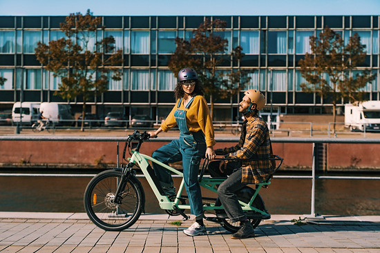 Groß (ETHREE 500 BLEU ABYSSE - 8931608,8958232,8931610 - 000 --- Expires on 19-11-2029(2)(3)(4)(5)(6))