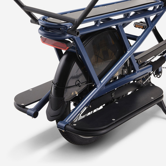 Schutzplatten sollen verhindern, dass Füße oder Kleidung in die Speichen geraten.