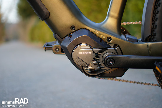 Der neue Aventon Ultro S Mittelmotor liefert bis zu 90 Nm Drehmoment und maximal 750 Watt Leistung.