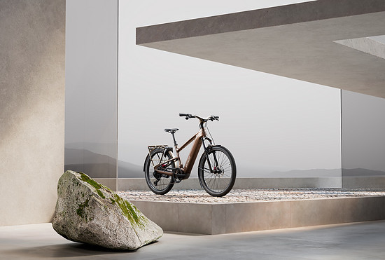 Specialized Active VADOEVO HeroStatic 1600x1080