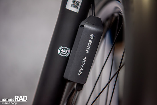 … dank Bosch eBike ABS.