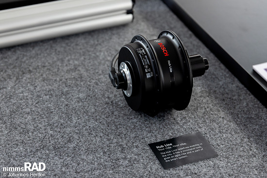 Der Bosch Hub Line Nabenmotor zeigt sich  sehr kompakt
