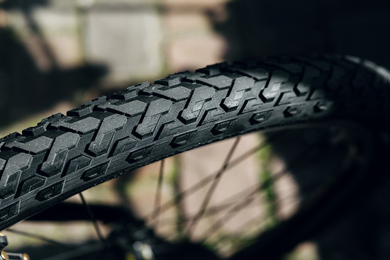 Schwalbe Motion Land Cruiser Rotterdam-12