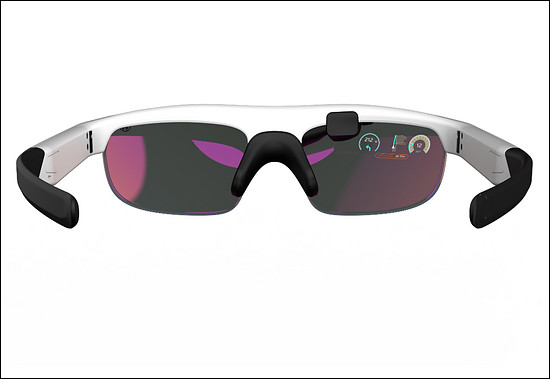 Die Smart Glasses zeigen Navigationshinweise und Warnungen des rückwärtsgerichteten Radars im Sichtfeld an. n+ nennt ein Gewicht von 47 g und bis zu acht Stunden Betriebsdauer.