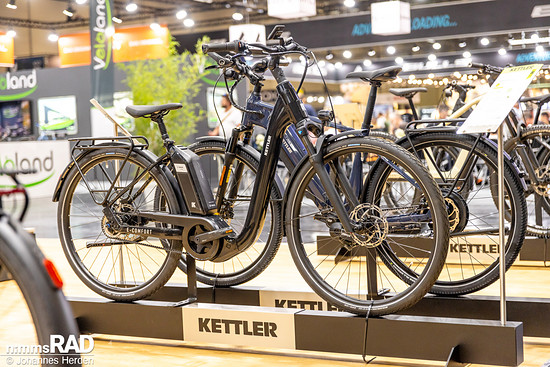 Blick über den Tellerrand: Das E-Komfort gibt es auch in höherwertigen Ausstattungsvarianten – wie das abgebildete PX5 mit Riemen statt Kette.