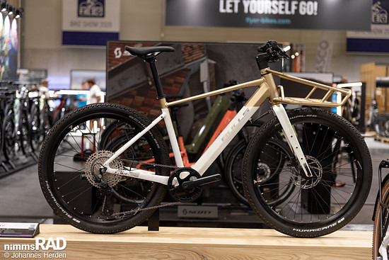 Optisch sticht das Clunker Evo definitiv aus der Masse heraus, aber das Hardtail mit Front-Carrier überzeugt auch technisch.