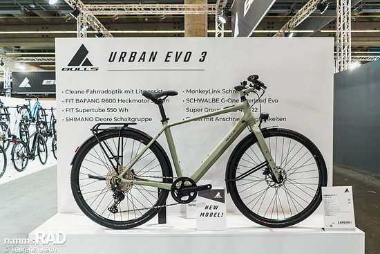 Das Bulls Urban Evo ist ein schlichtes Commuter-E-Bike mit Nabenmotor.