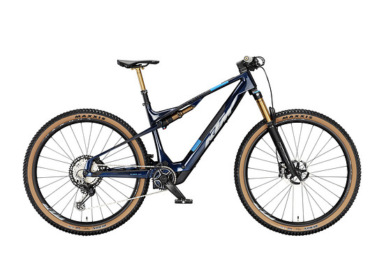 Das KTM Macina Scarp SX Prime bildet das Mittelfeld.