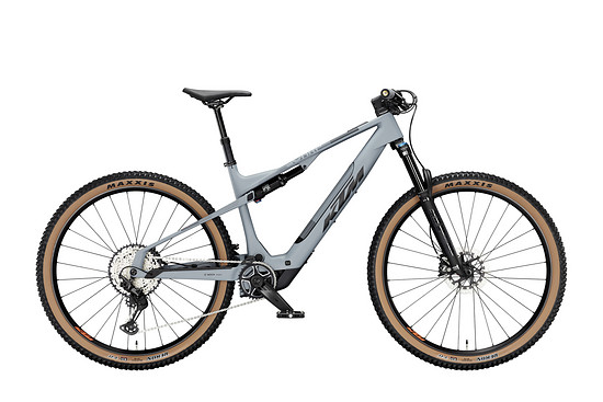 … und auch das KTM Macina Scarp SX Master ist noch solide ausgestattet.